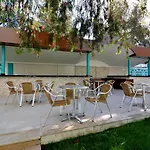 Ananas فندق ألانيا