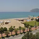Ananas Hotel