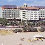 Hotel Ananas 4*