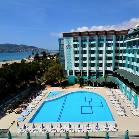 Ananas 4* 阿拉尼亚