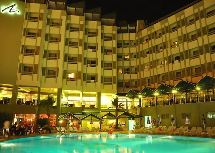 Ananas Hotel 4*